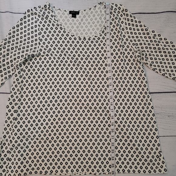 J. Jill Size L Wearever Diamond Print 3/4 Sleeve Tunic Top Black Cream Career - Picture 7 of 10